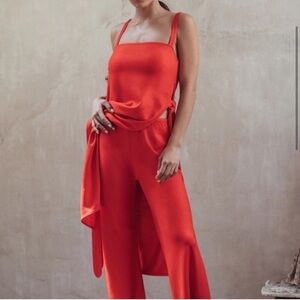 Cult Gaia Este Tunic in red